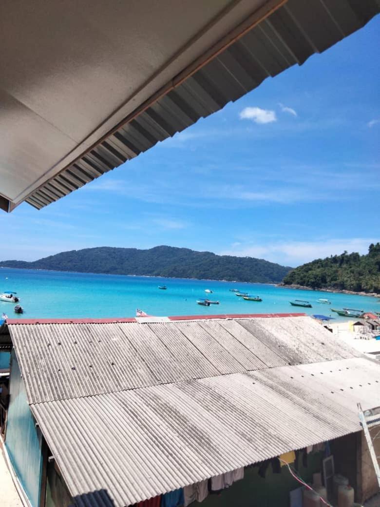 Oceanboys Inn Kampong Pasir Panjang  Extérieur photo